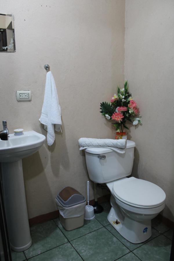 Apartamentos Mary Quesada  ภายนอก รูปภาพ